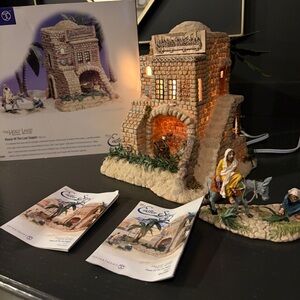 Department 56 The Holy Land House of the Last Supper The Easter Story #59809